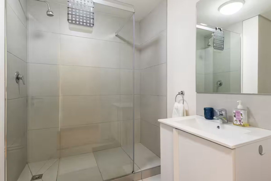 To Let 1 Bedroom Property for Rent in Cape Town City Centre Western Cape